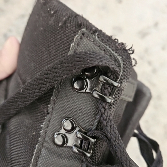 Dr. Martens Womens Combs Black Stylish Lace-Up Lightweight Utility Boots 8 - Picture 13 of 13